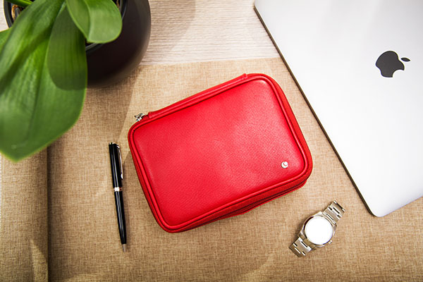 Portable hard drive leather case