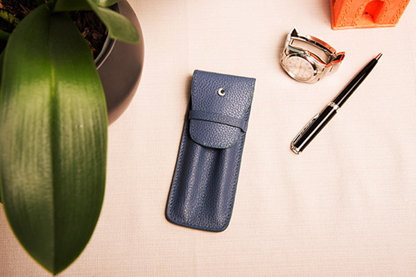 Estuche de piel para dos bolígrafos