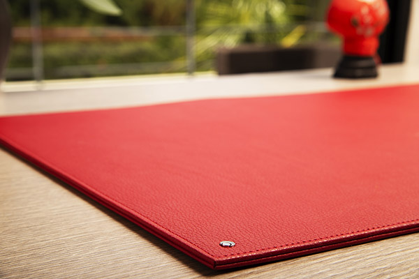 Tapete de secretária em pele - Grande 60 x 40 cm