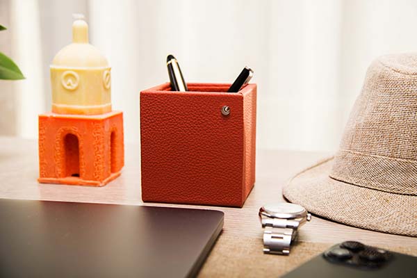 Pot à stylos en cuir - carré