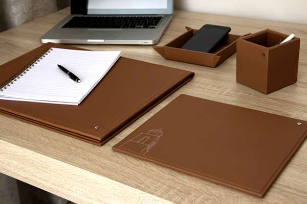 Leather pen pot - square