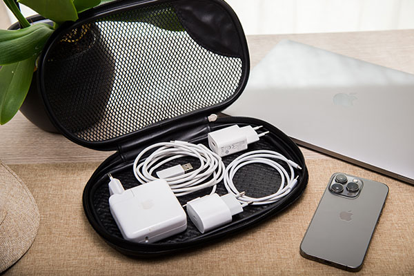 Funda de piel para cables de ordenador portatil XXL