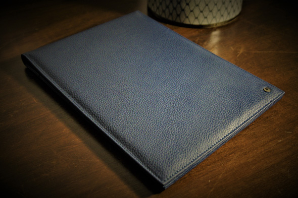 Case for an A5 size note pad