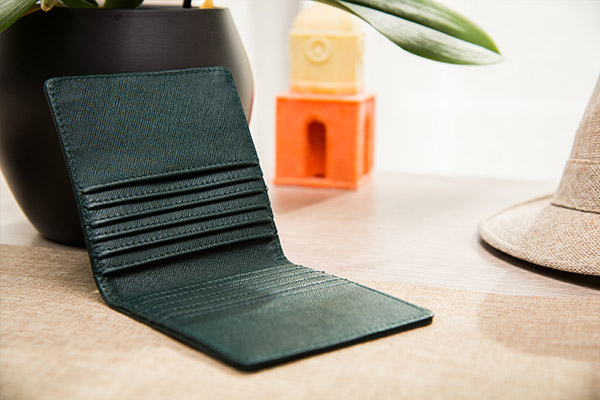 Tarjetero y billetero