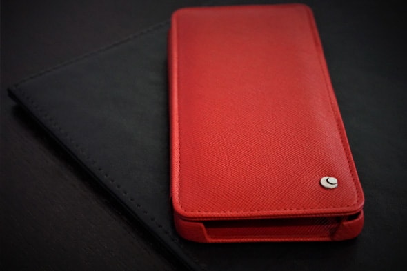 Samsung Galaxy S10+ leather case