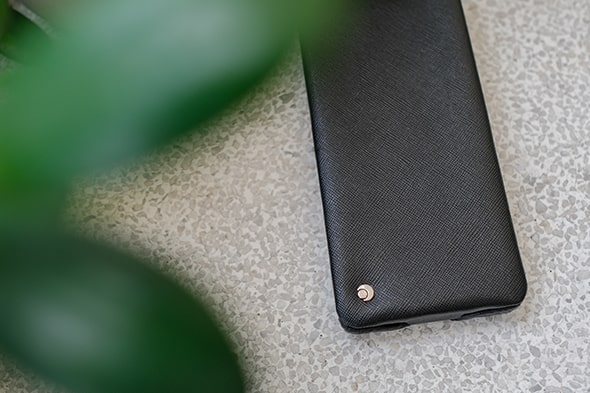 Google Pixel 6 Pro leather case