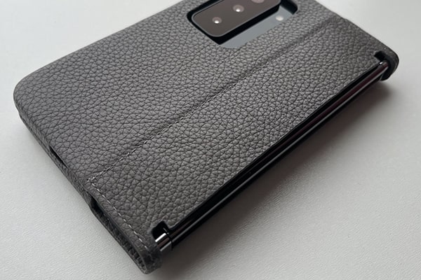 Coque cuir Microsoft Surface Duo 2