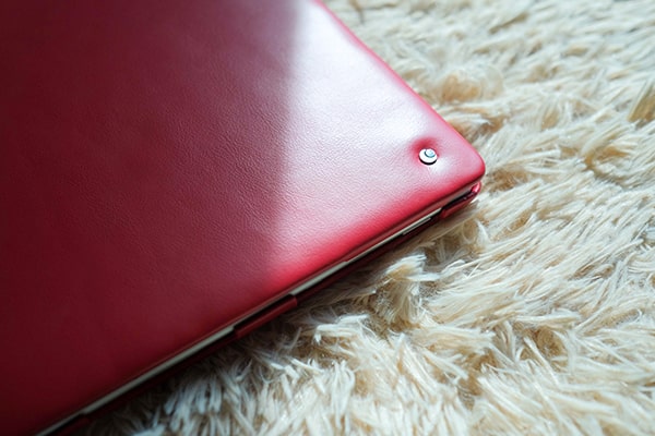 Microsoft Surface Pro 8 leather case