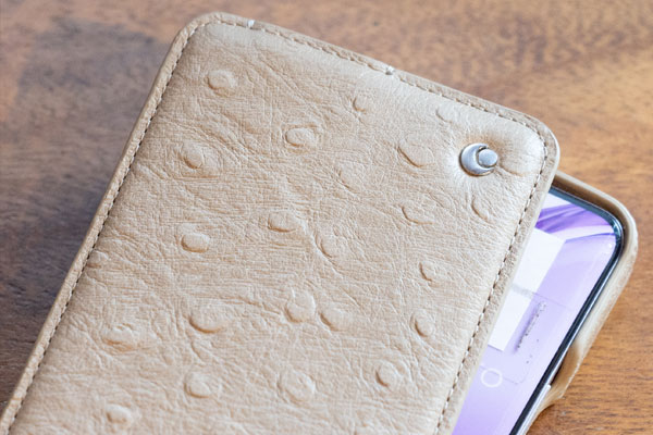 Xiaomi 12 Pro leather case