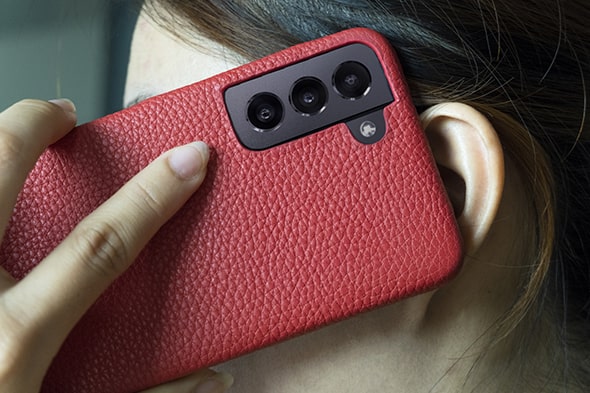 Samsung Galaxy S21 FE leather cover