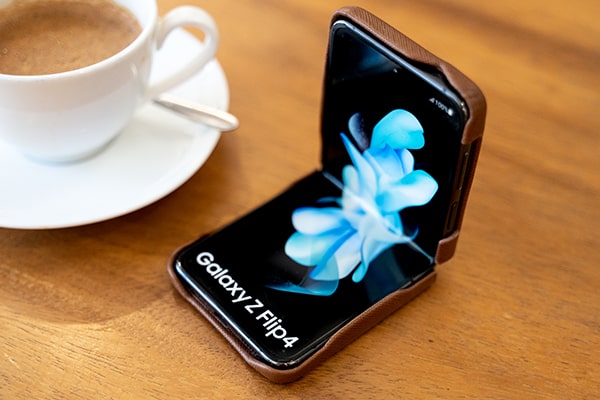 Capa em pele Samsung Galaxy Z Flip4