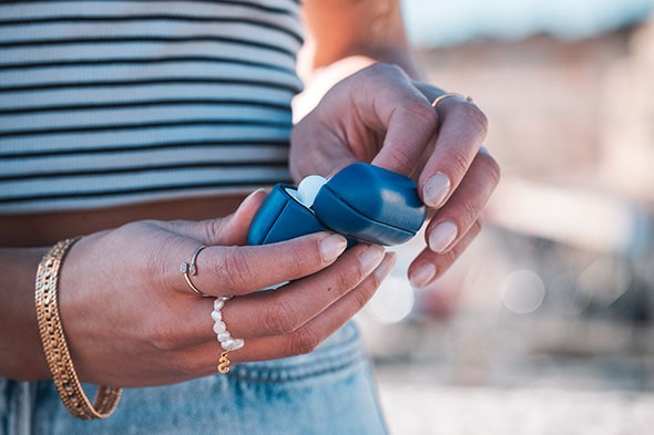 Apple AirPods Pro (2022) case