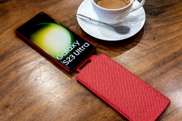 Samsung Galaxy S23 Ultra leather case