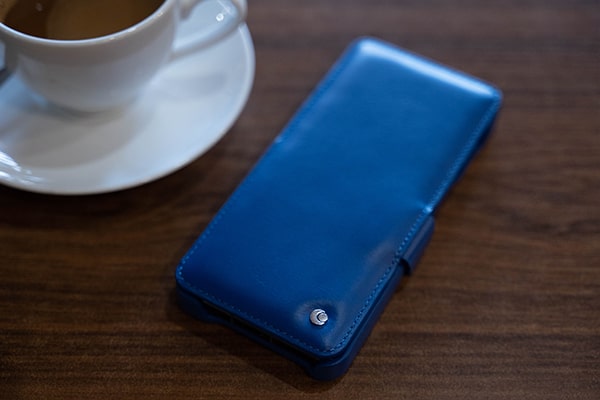 OnePlus 11 leather case