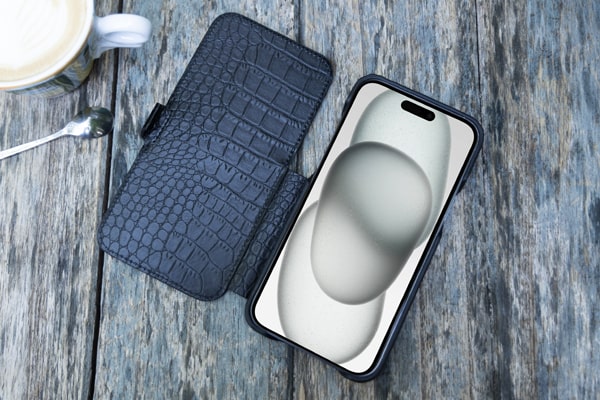 Lederschutzhülle Apple iPhone 15