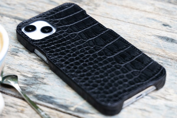 Apple iPhone 15 leather cover