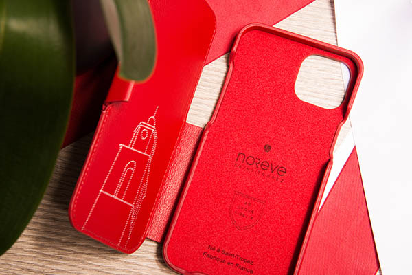 Capa em pele Apple iPhone 15 Plus