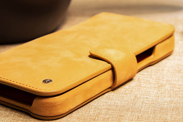 Housse cuir Apple iPhone 15 Plus