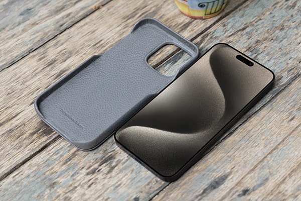 Custodia imbottita per Apple iPhone 15 Pro Max