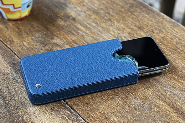 Oneplus Open leather pouch