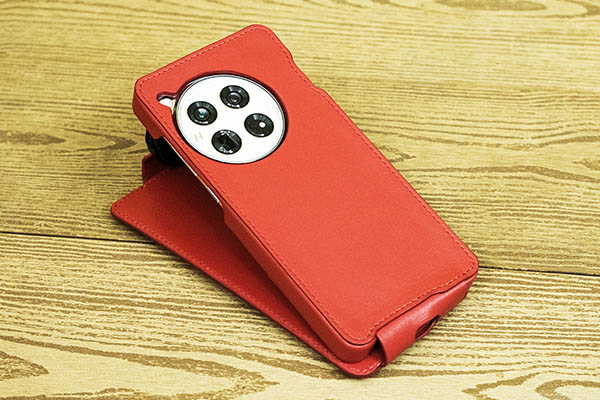 Housse cuir OnePlus 12