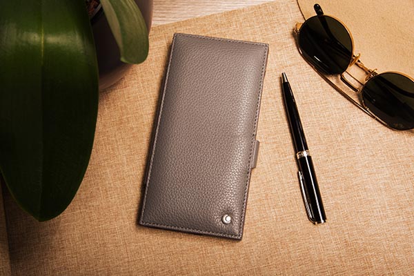 Samsung Galaxy S24 Ultra leather case