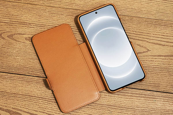 Xiaomi 14 Ultra leather case