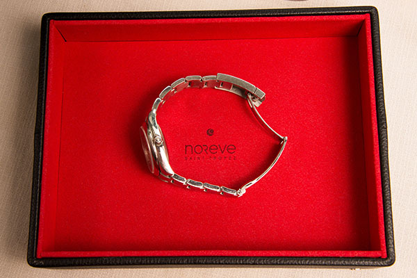 Presentation tray - M