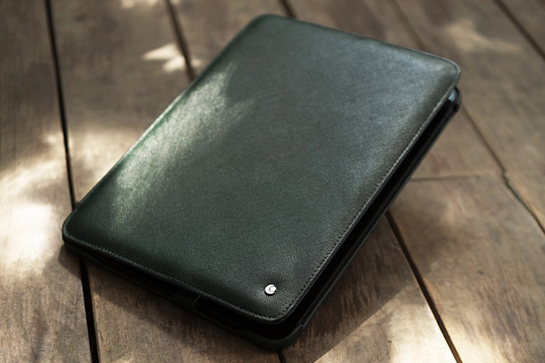Apple iPad Air 13 leather case