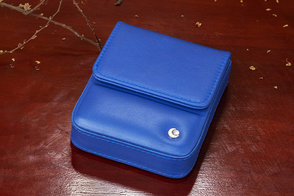 Custodia in pelle con patta Samsung Galaxy Z Flip6