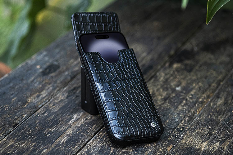 レザーケース Apple iPhone 16