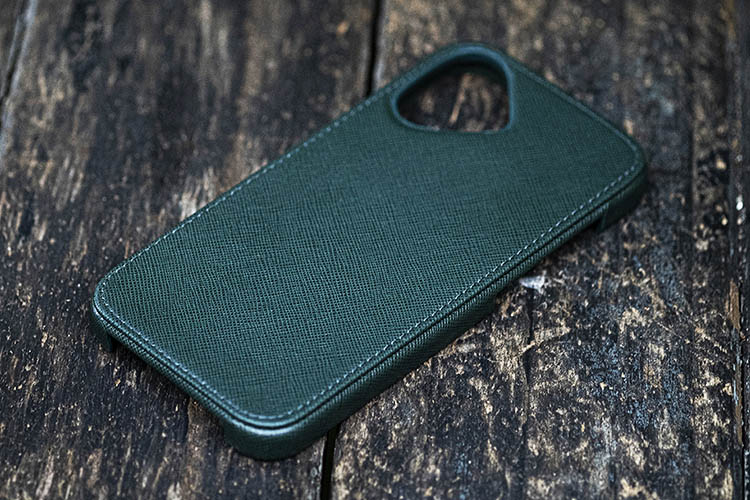 Apple iPhone 16 Plus leather cover