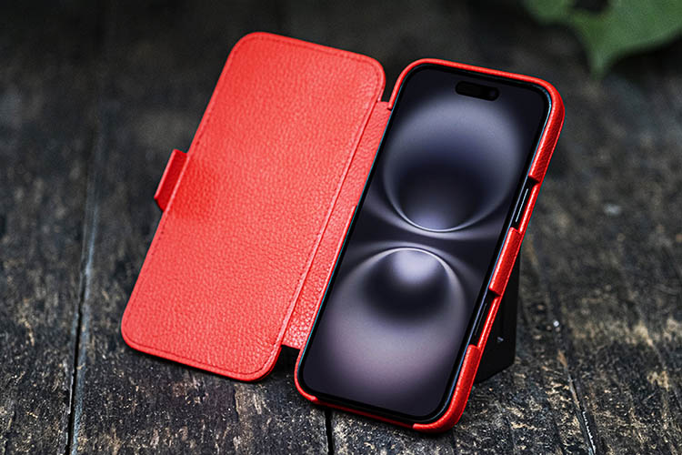 Capa em pele Apple iPhone 16 Plus