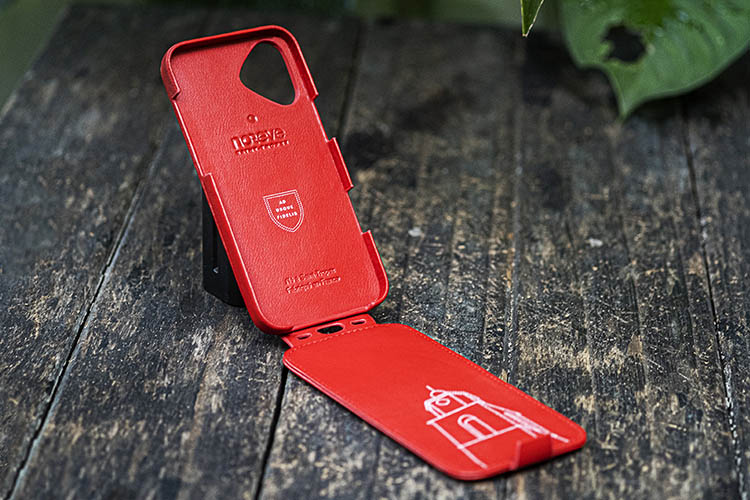 Housse cuir Apple iPhone 16 Plus