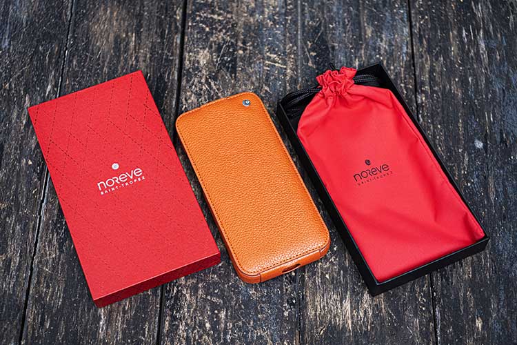 가죽 커버 Apple iPhone 16 Pro Max