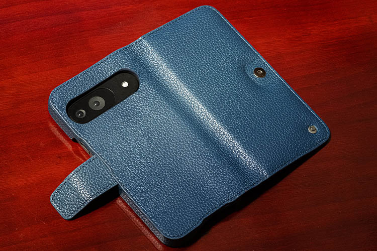 Étui portefeuille cuir Google Pixel 9