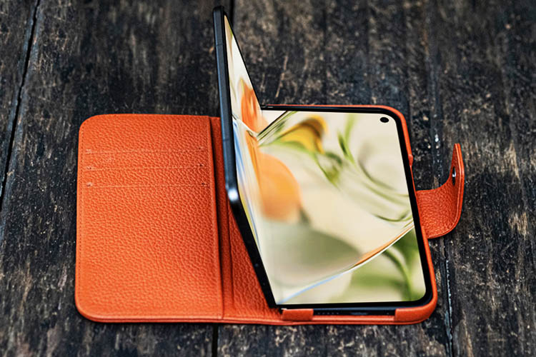 谷歌 Pixel 9 Pro 折叠皮夹