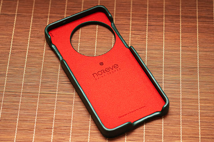 Custodia in pelle OnePlus 13