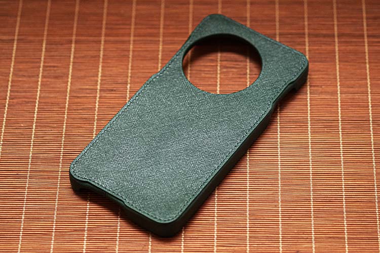 OnePlus 13 leather case