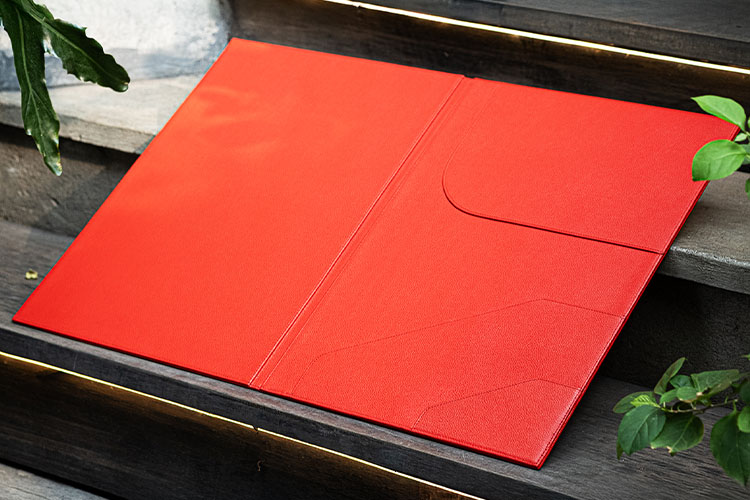 Alfombrilla de escritorio con solapa - 49 x 35 cm