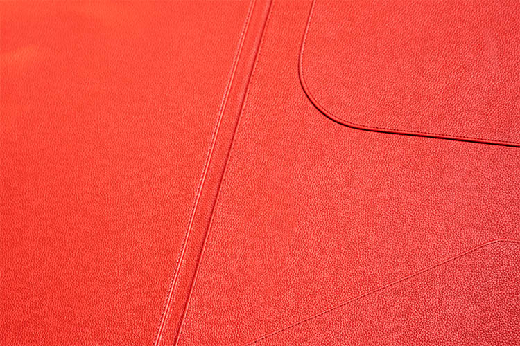 Desk mat with flap - 49 x 35 cm