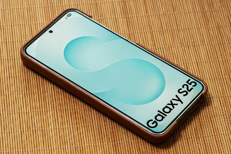 硬质真皮保护套 Samsung Galaxy S25