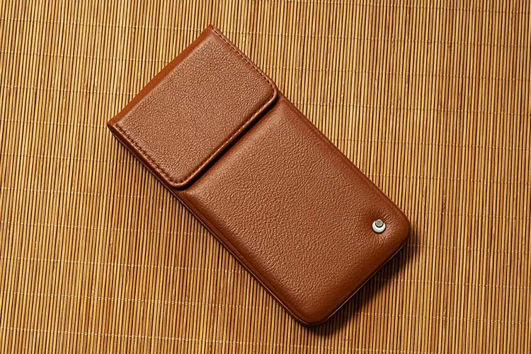 Samsung Galaxy S25+ leather pouch