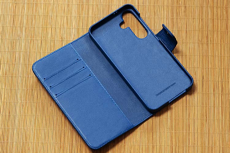 Samsung Galaxy S25+ leather wallet case