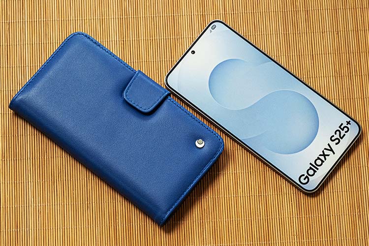 Samsung Galaxy S25+ leather wallet case