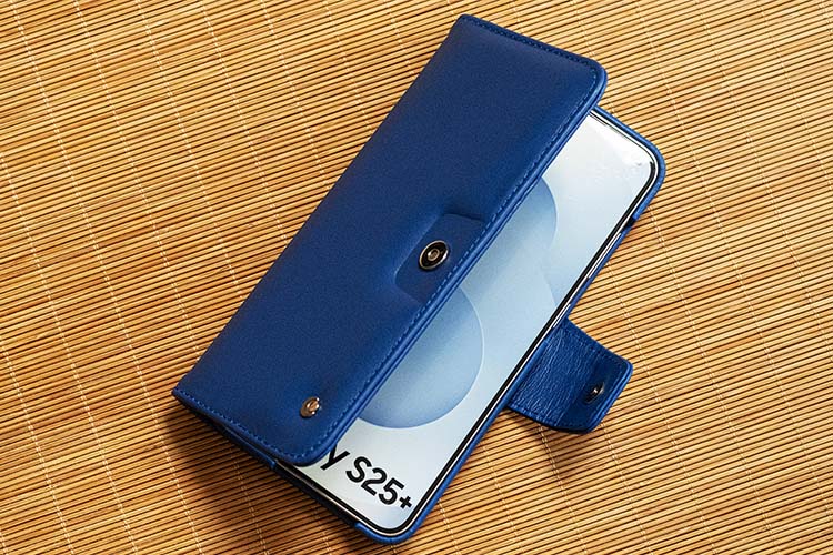 Samsung Galaxy S25+ leather wallet case