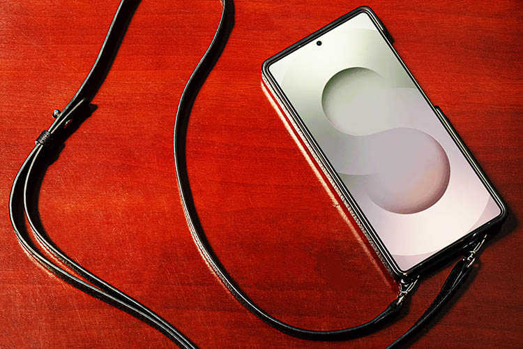 Coque avec bandoulière Samsung Galaxy S25 Ultra