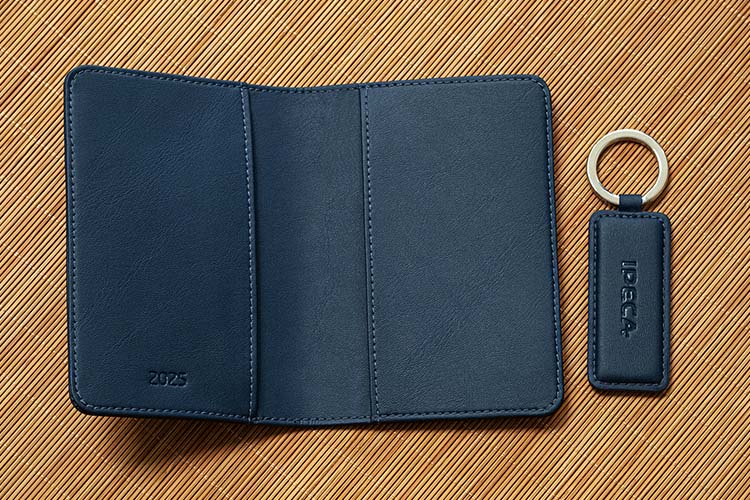 Rectangular leather key ring