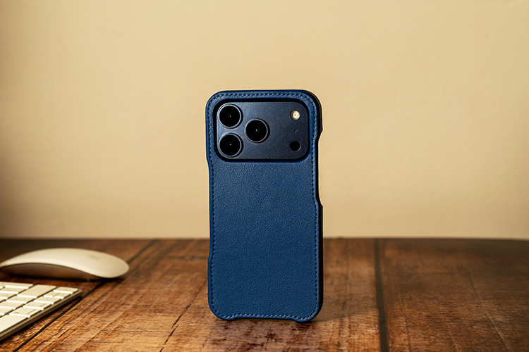 Coque cuir Apple iPhone 17 Pro