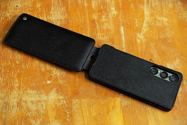 Housse cuir Sony Xperia 1 VII